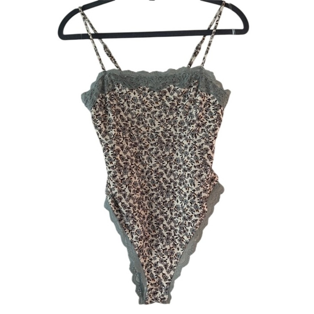 Wild Fable Fall Floral Lace Bodysuit Medium NWT